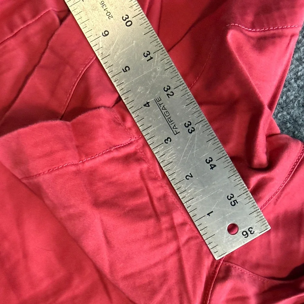 Dockers Womens Chino‎ Shorts Coral Pink Watermelon Red Stretch Size 8P Petite